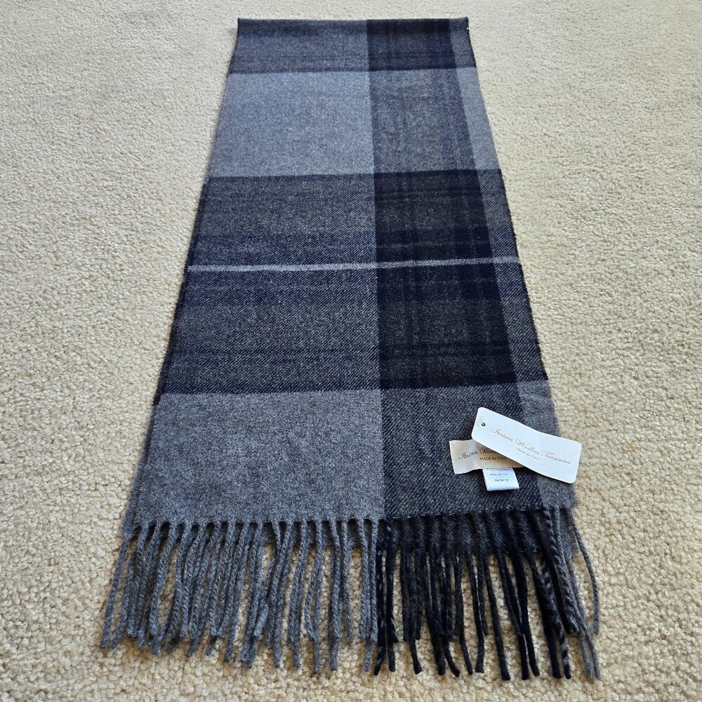 NWT Italian Woolen Treasures Wool Plaid Fringe Scarf